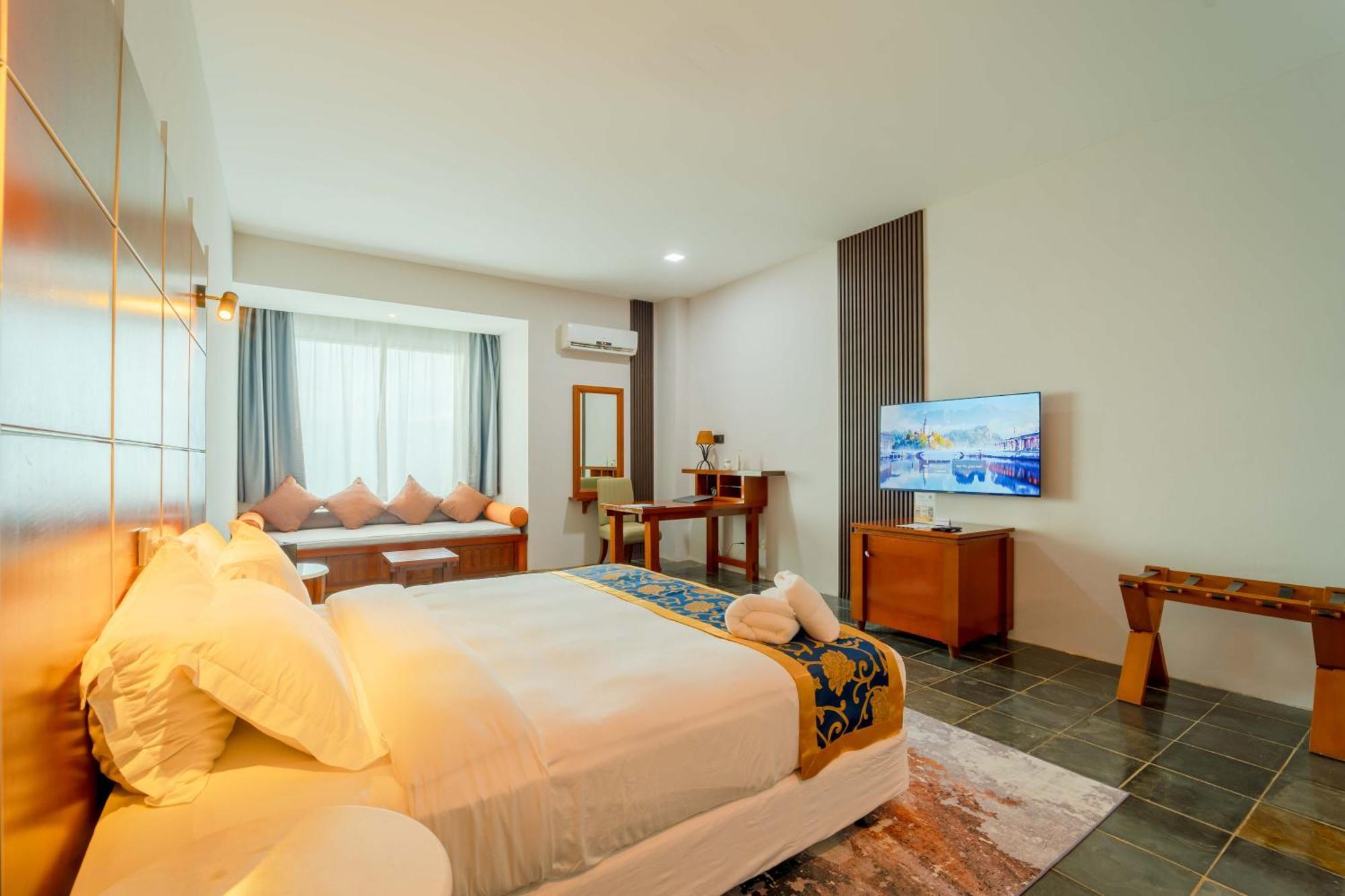 Wings By Croske Resort Langkawi Pantai Cenang  Room photo